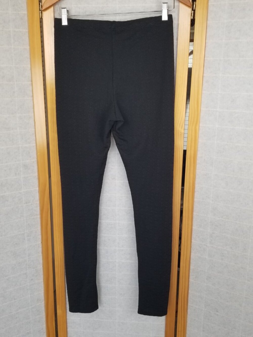 Women's Black Printed Leggings Rayon Poly Blend Full Tilt Size Large